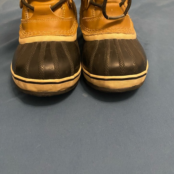 Sorel Yoot Pac Youth Tan Waterproof Snow Boots - Picture 3 of 10